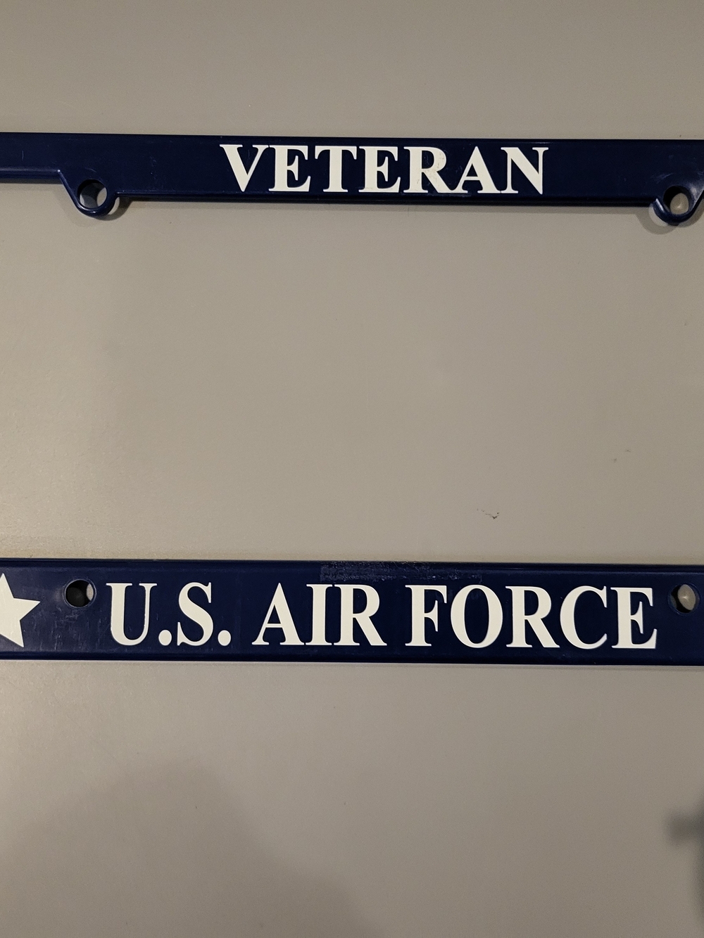 VETERAN U.S. AIR FORCE License Plate Frame - Navy Blue & White